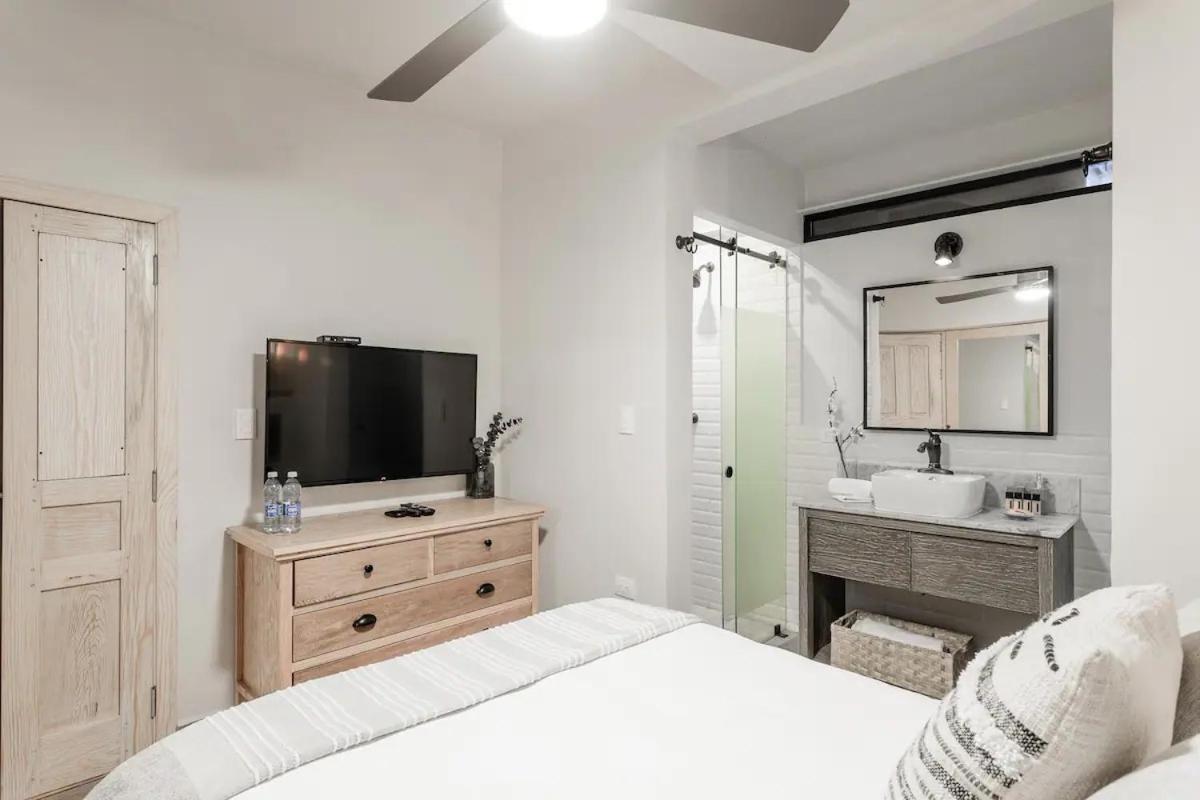 Casa Pandurata Luxury Apartments In Centro, San Miguel De Allende Værelse billede